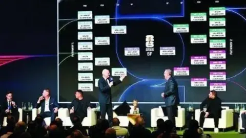 利物浦与本菲卡欧冠四分之一决赛次回合3-3战平，科纳特再进球，菲米双响炮